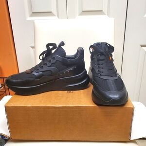 Men Black Alexander McQueen Sneakers 9,